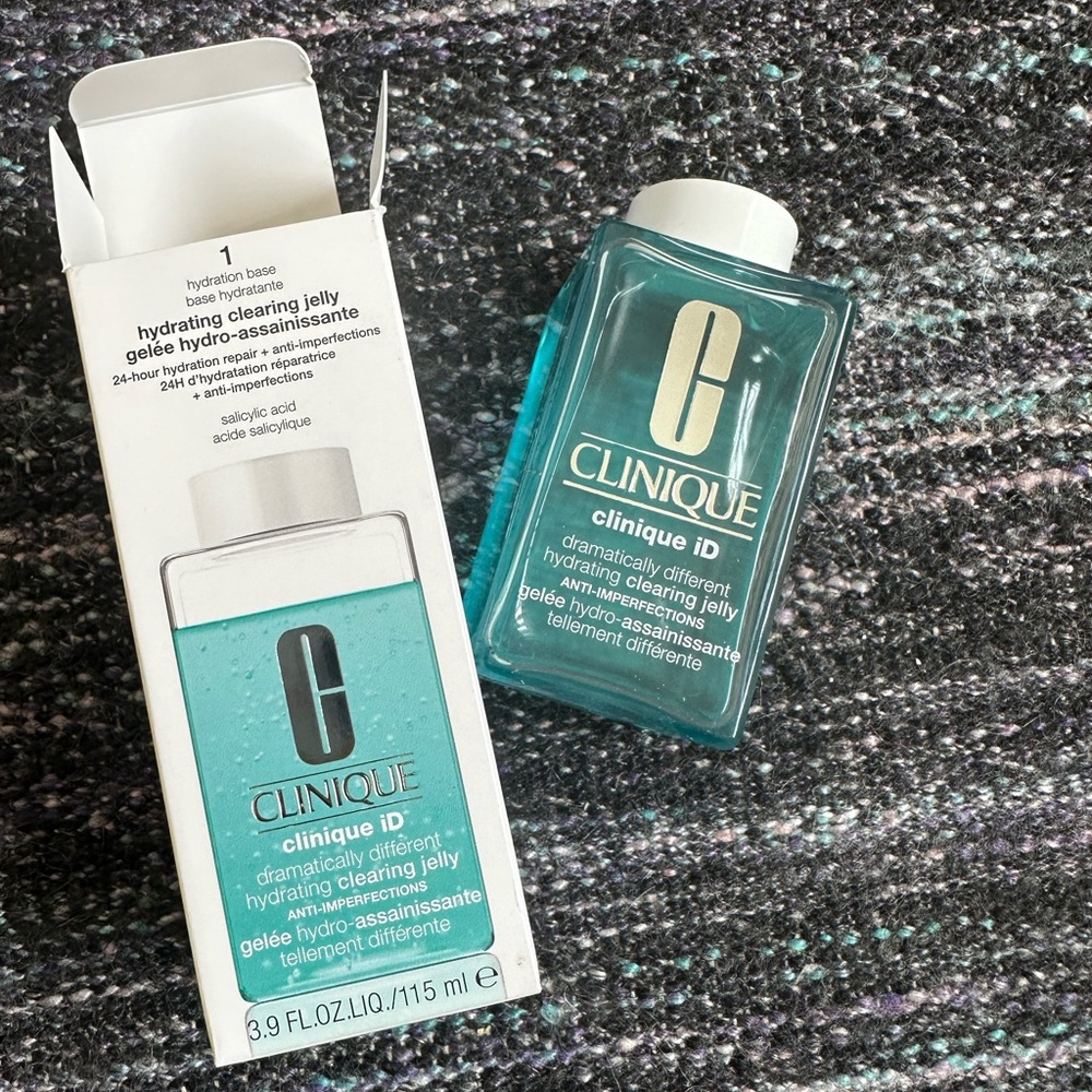 Clinique Clinique Id Dramatically Different Hydrating Clearing Jelly - Picture 2 of 6